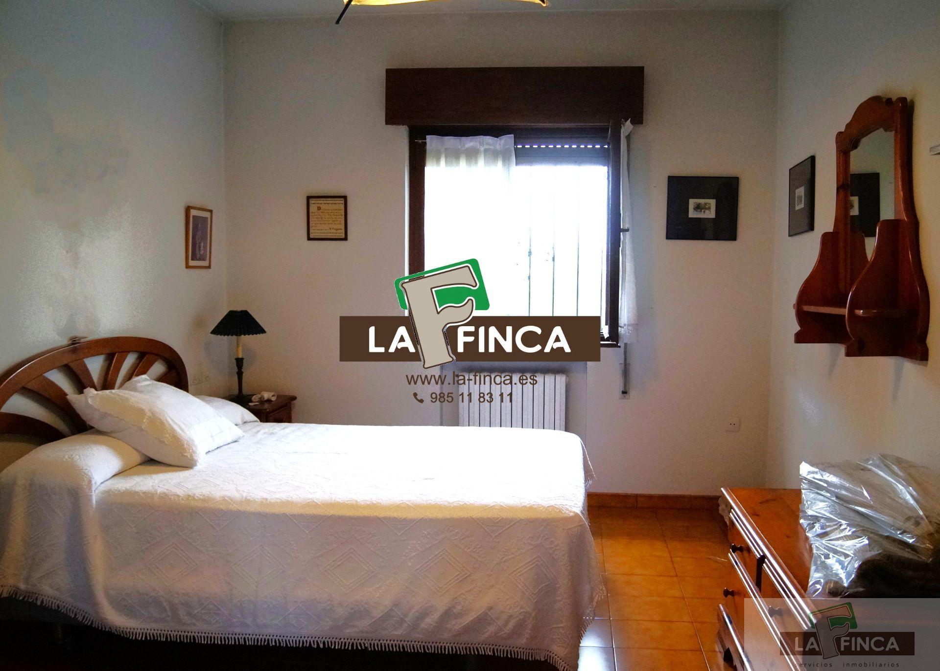 For sale of villa in Siero