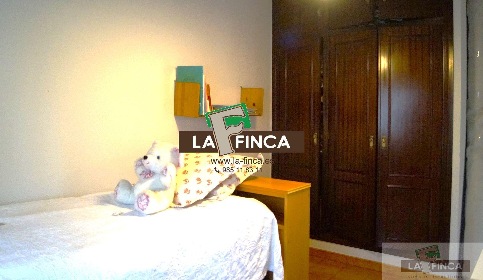 For sale of villa in Siero