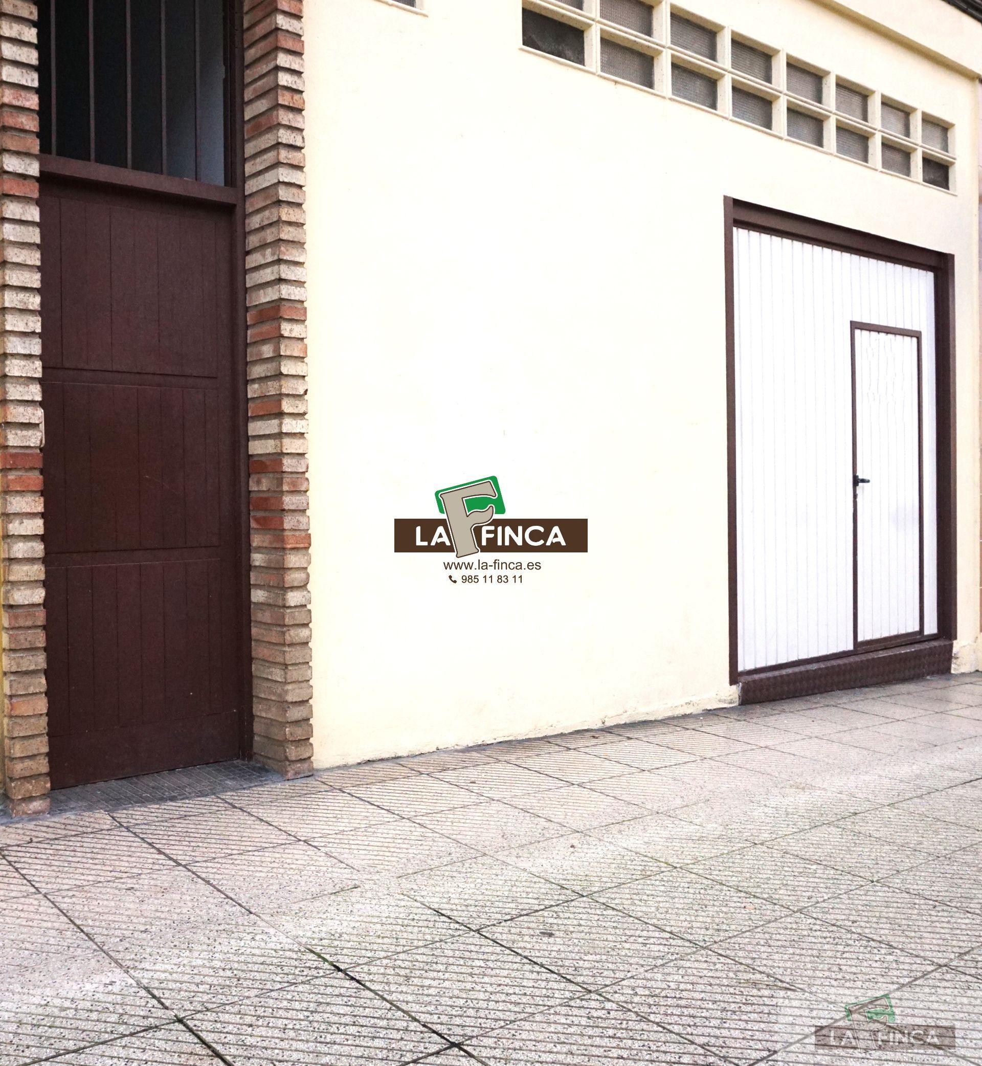 For rent of commercial in Oviedo