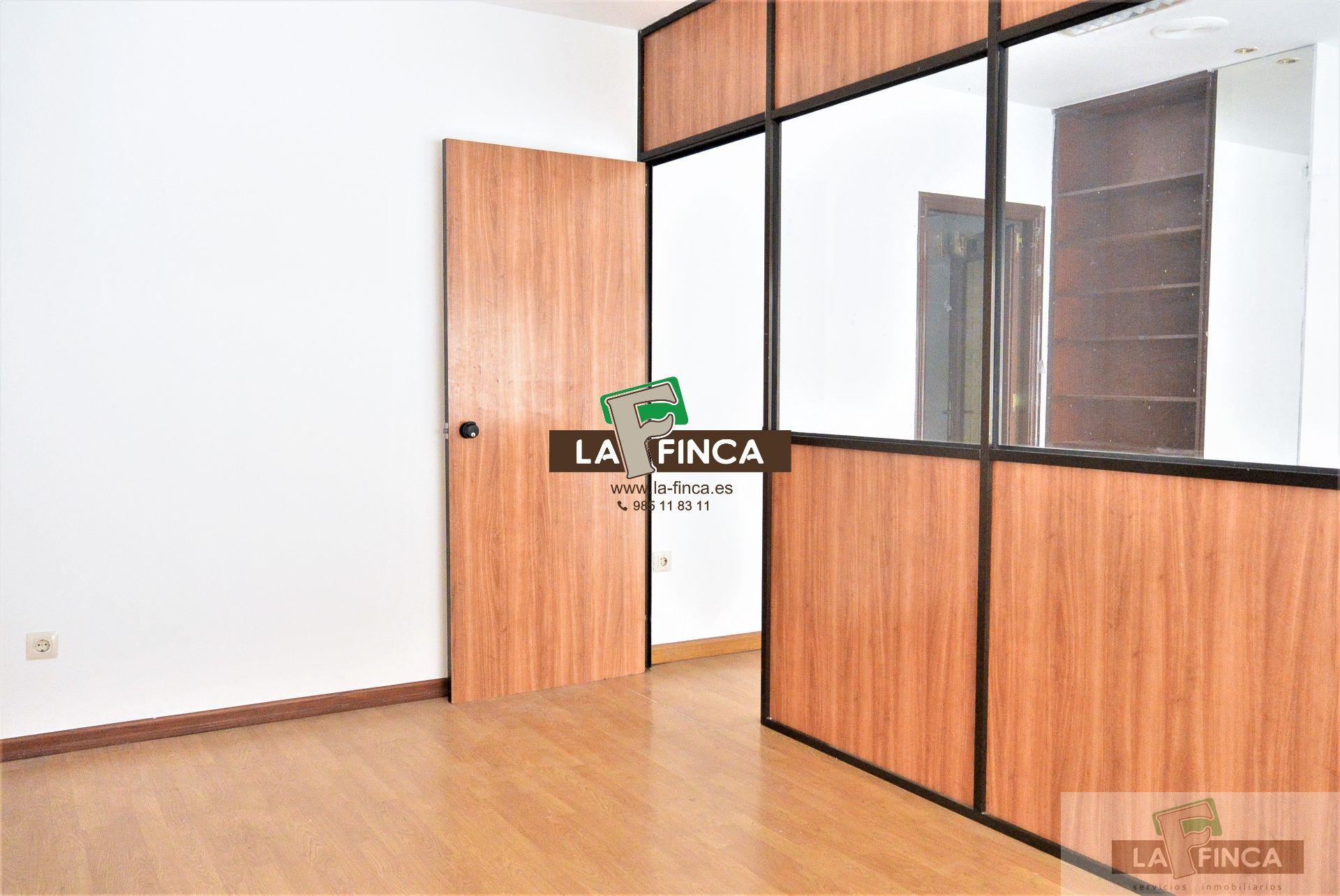 Venta de local comercial en Oviedo