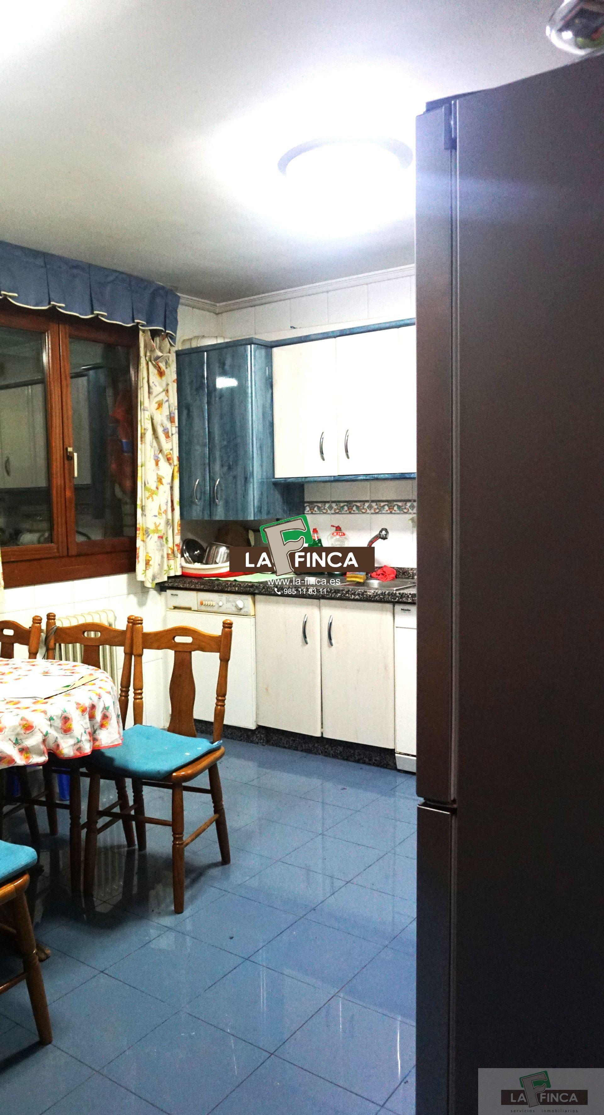 Venta de piso en Oviedo