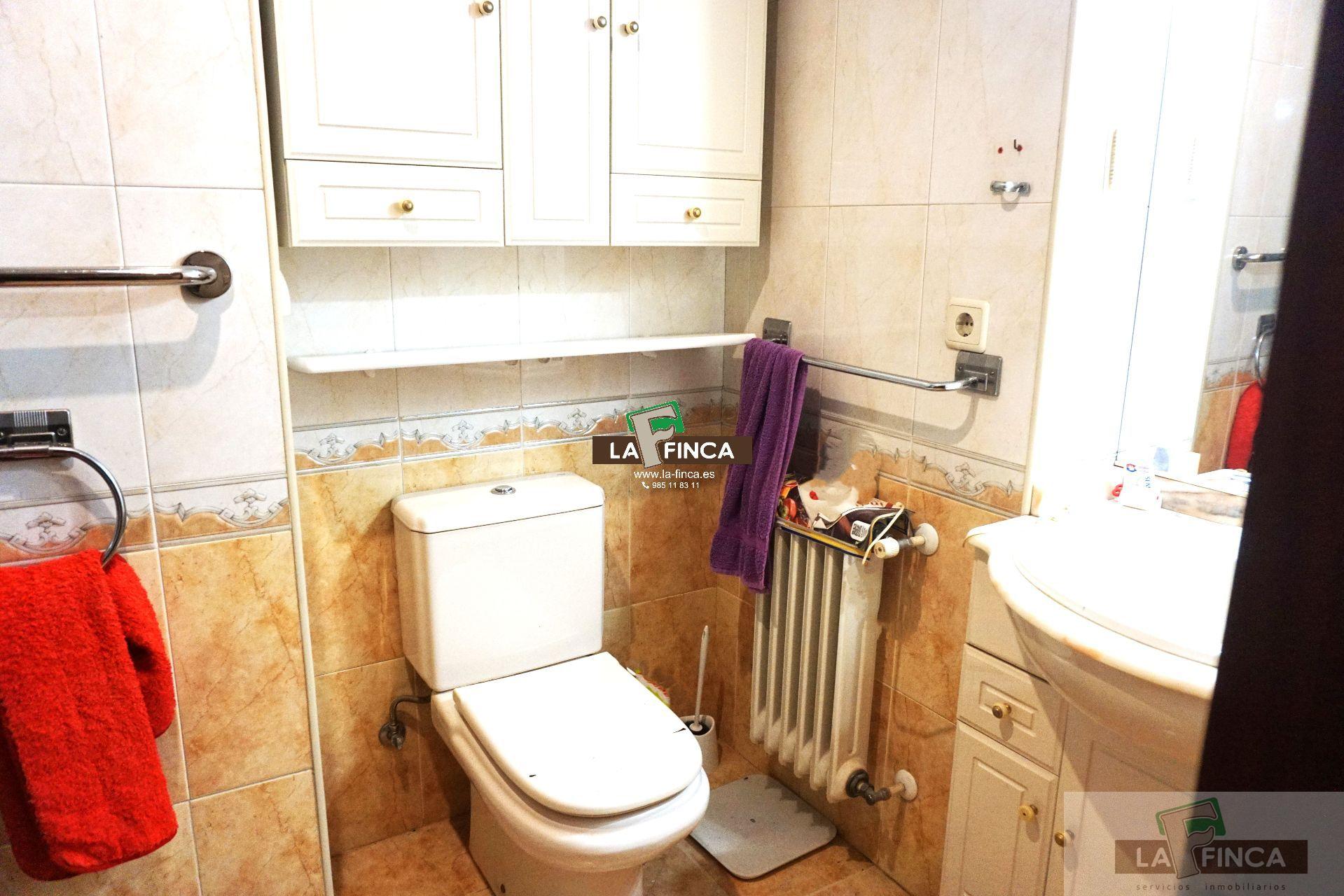 Venta de piso en Oviedo