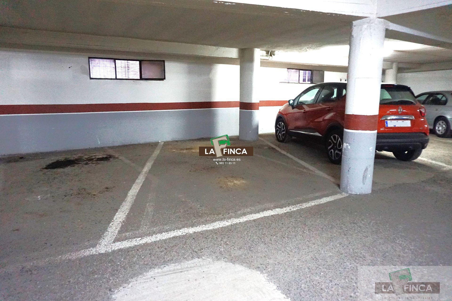 For sale of garage in Oviedo