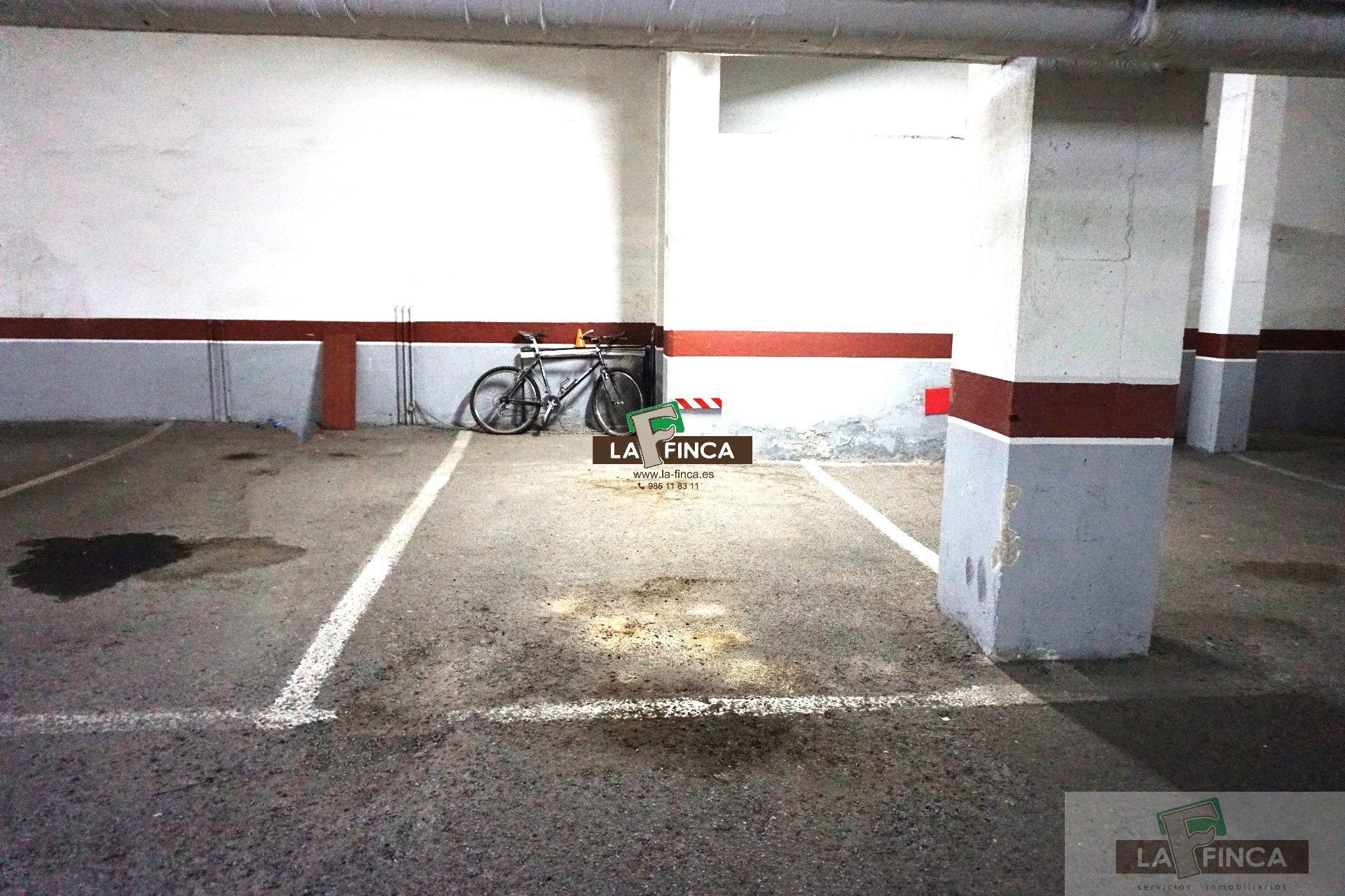 Venta de garaje en Oviedo