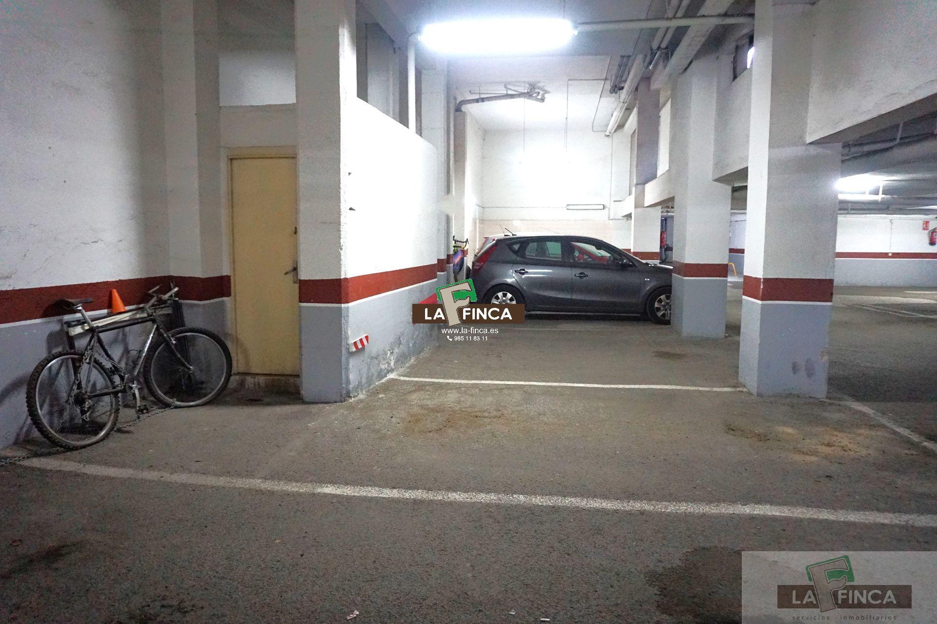 Venta de garaje en Oviedo