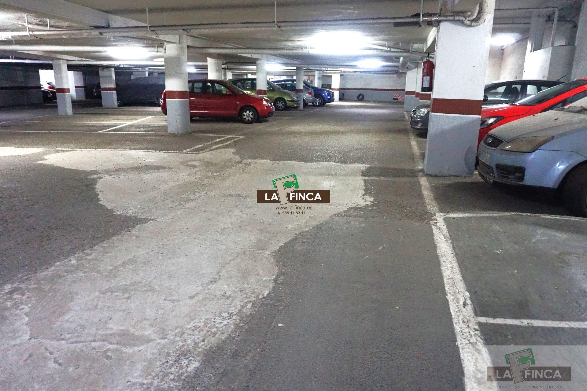 For sale of garage in Oviedo