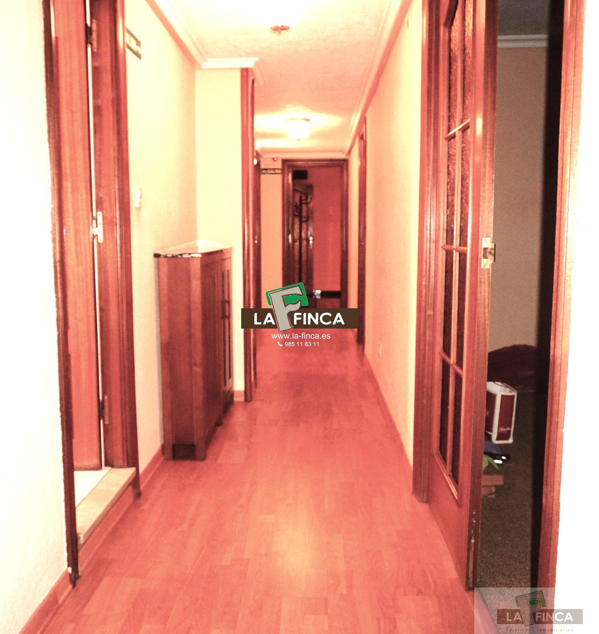 For sale of office in Oviedo