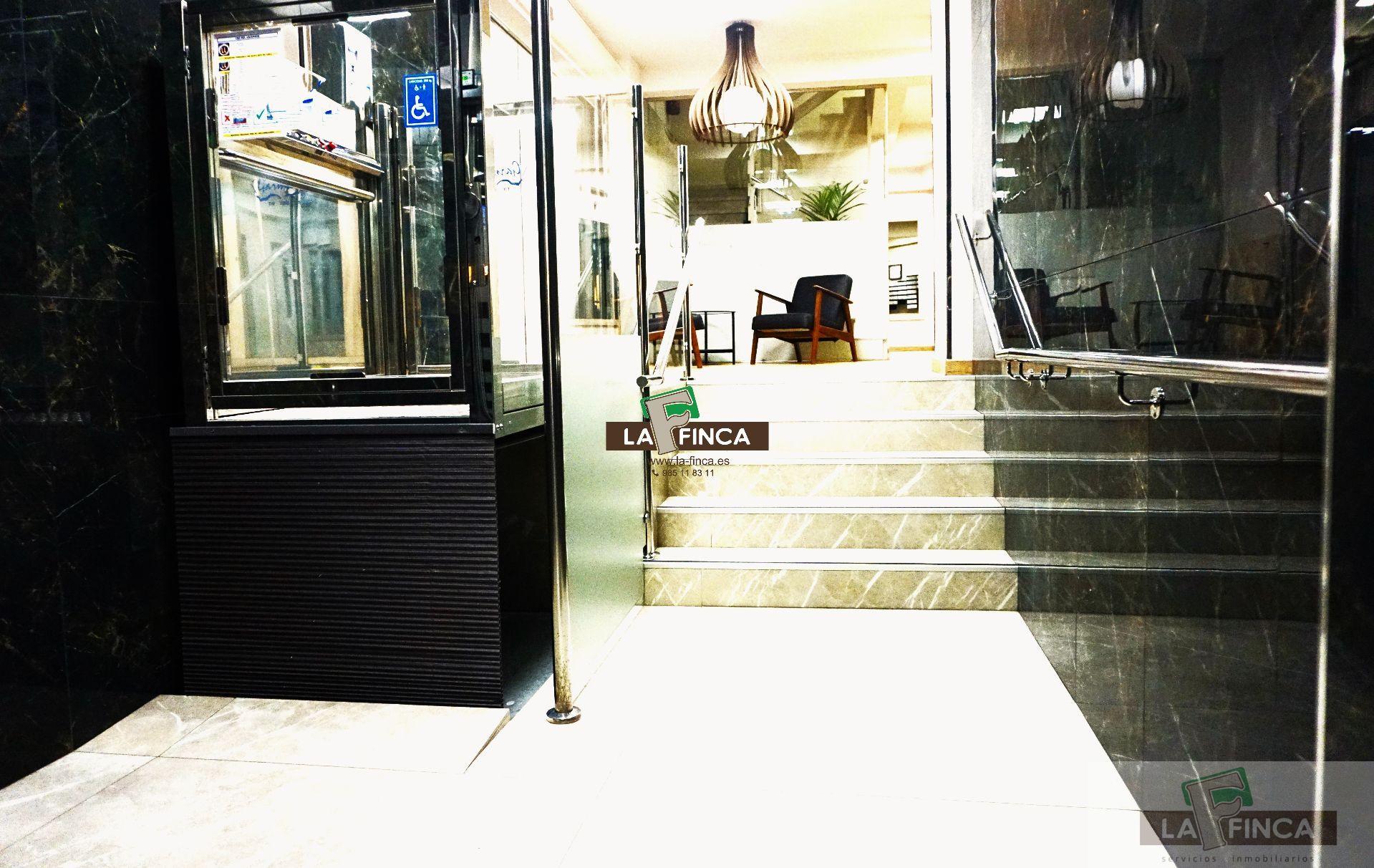 For sale of office in Oviedo