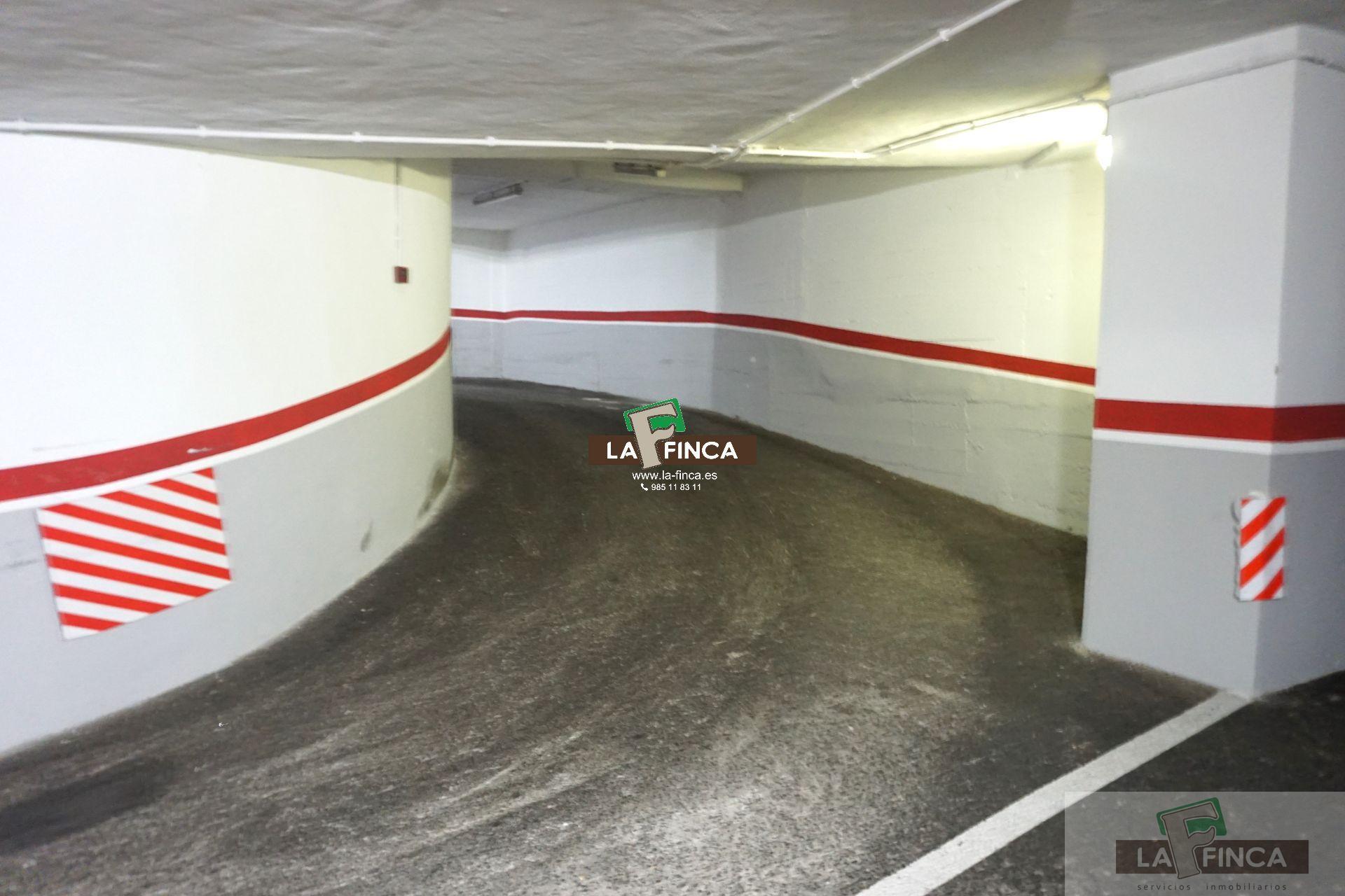 For rent of garage in Oviedo