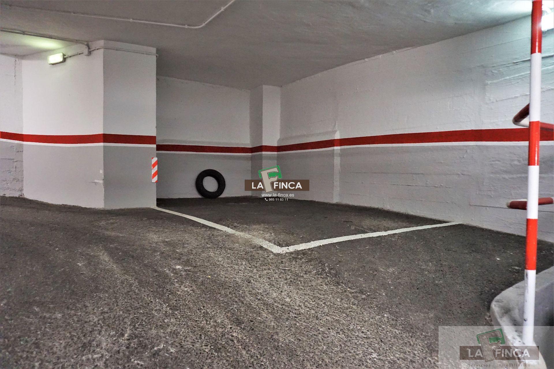 For rent of garage in Oviedo