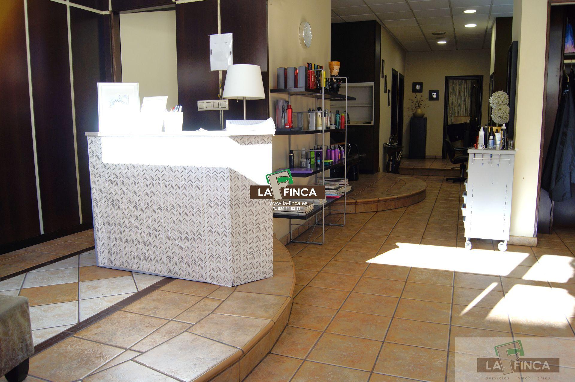 Venta de local comercial en Oviedo