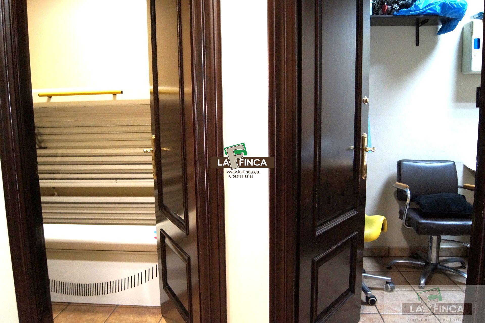 Venta de local comercial en Oviedo