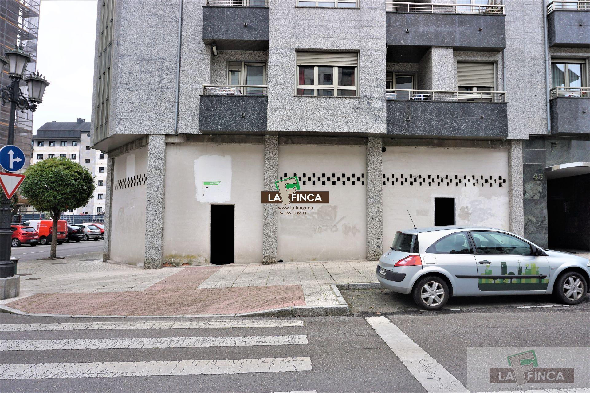 For sale of commercial in Oviedo