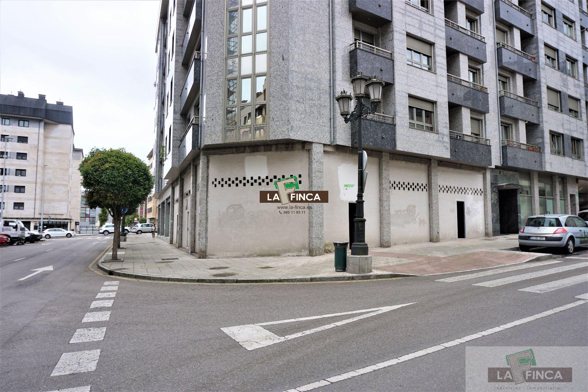 For sale of commercial in Oviedo