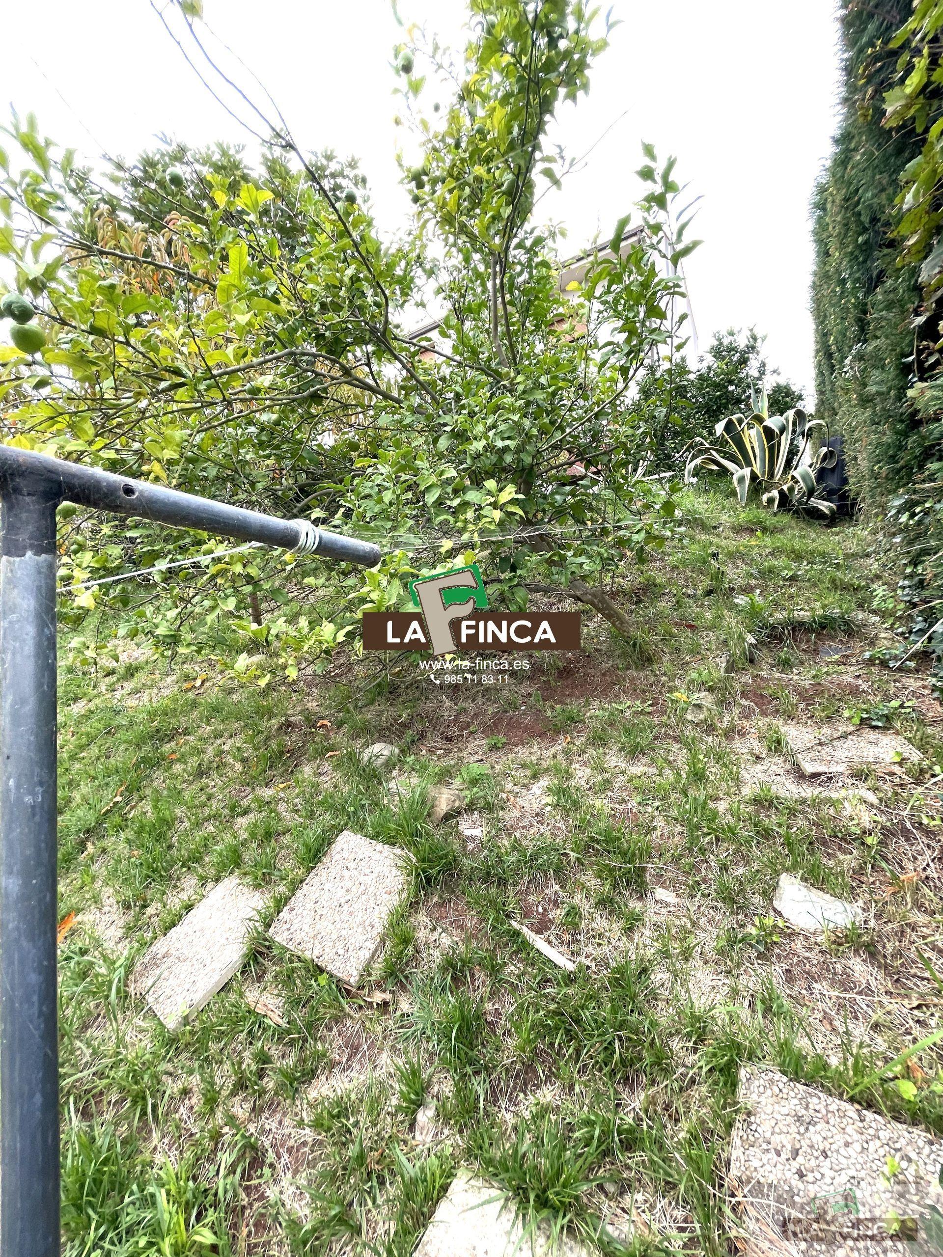 For sale of villa in Candás