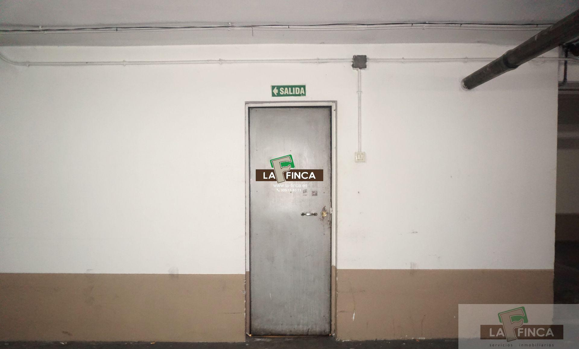 For sale of garage in Oviedo