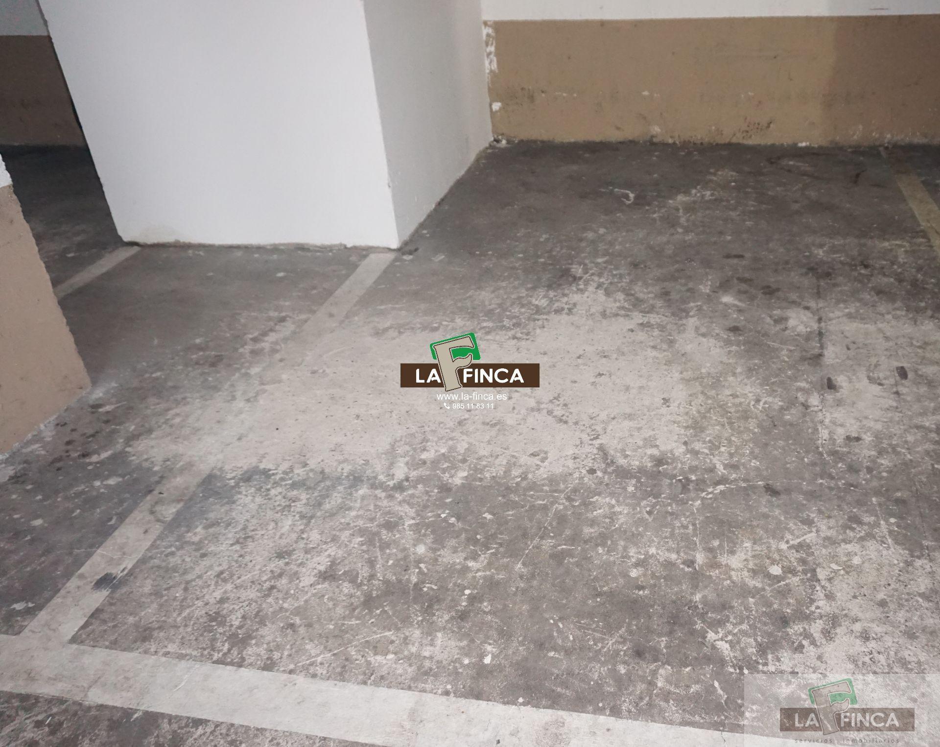 For sale of garage in Oviedo
