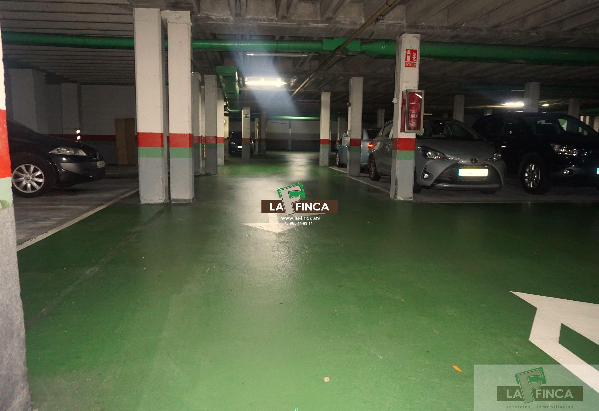 For sale of garage in Oviedo