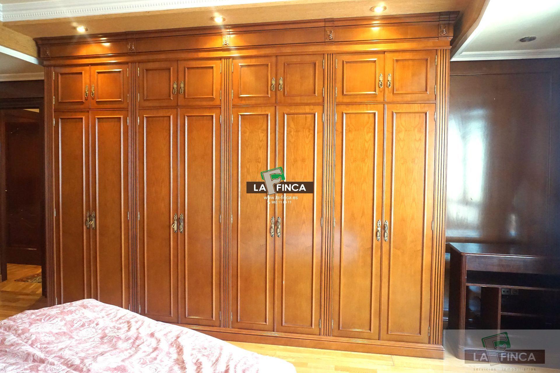 For sale of flat in Oviedo