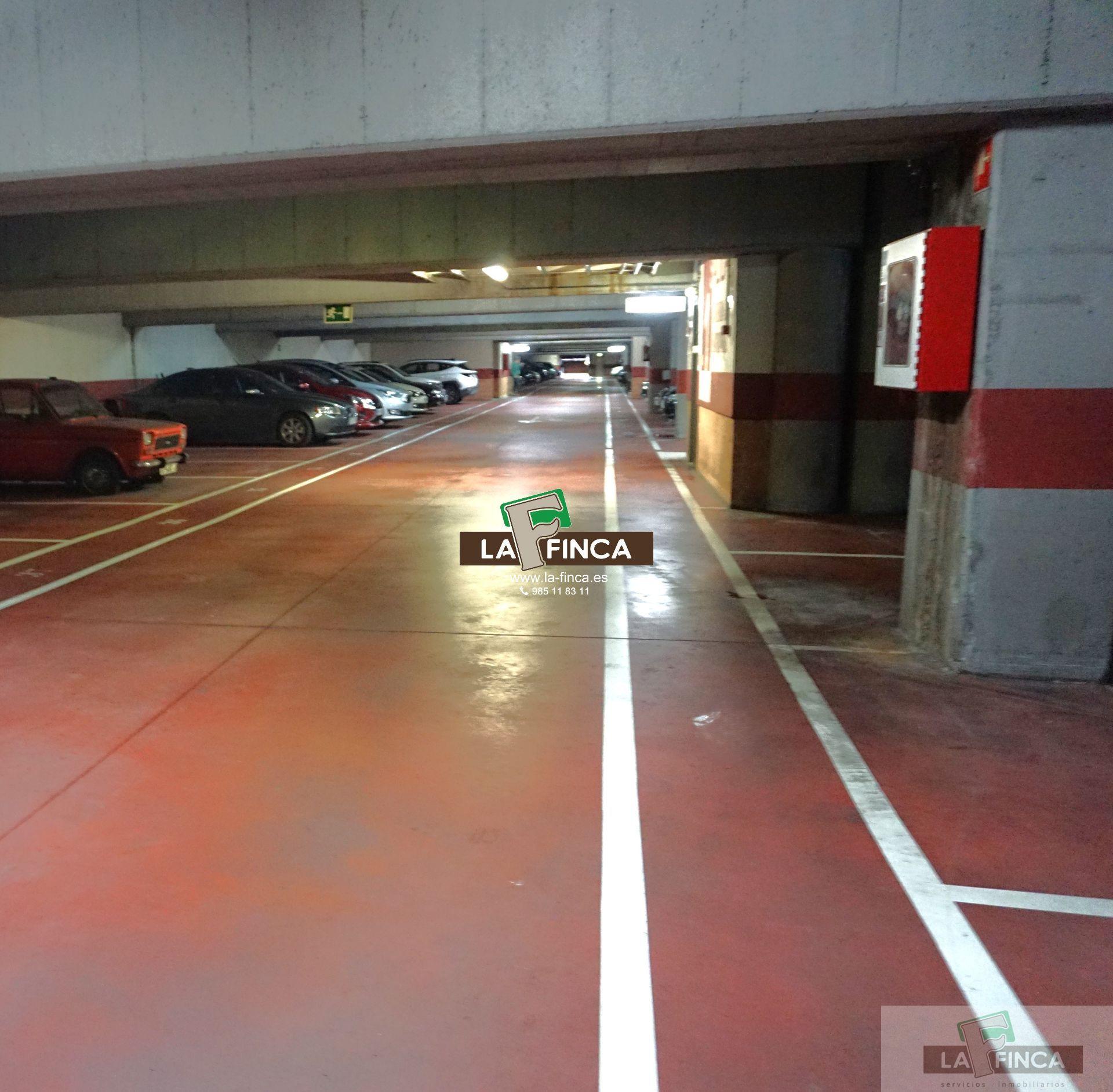 For sale of garage in Oviedo