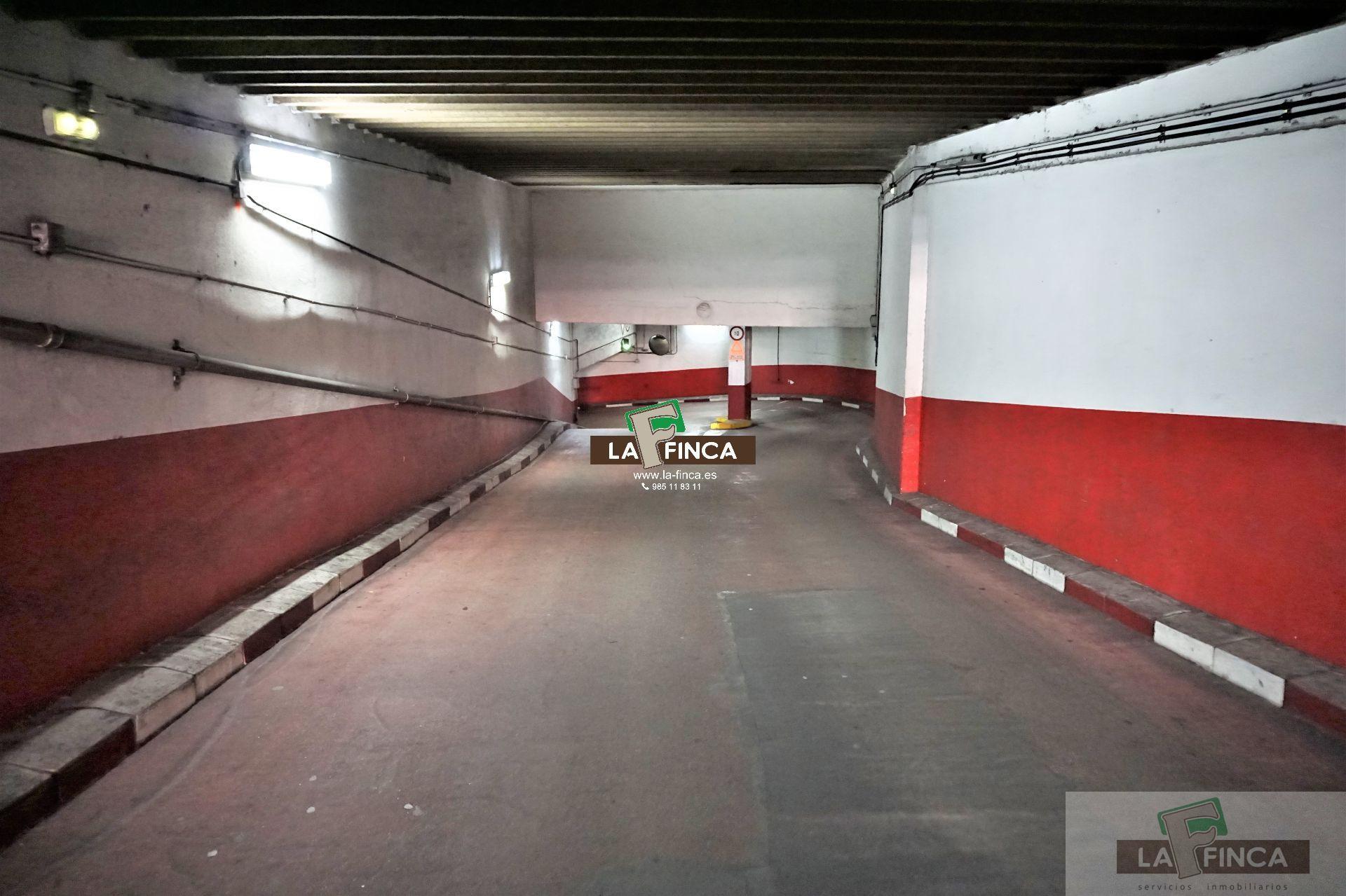 Venta de garaje en Oviedo