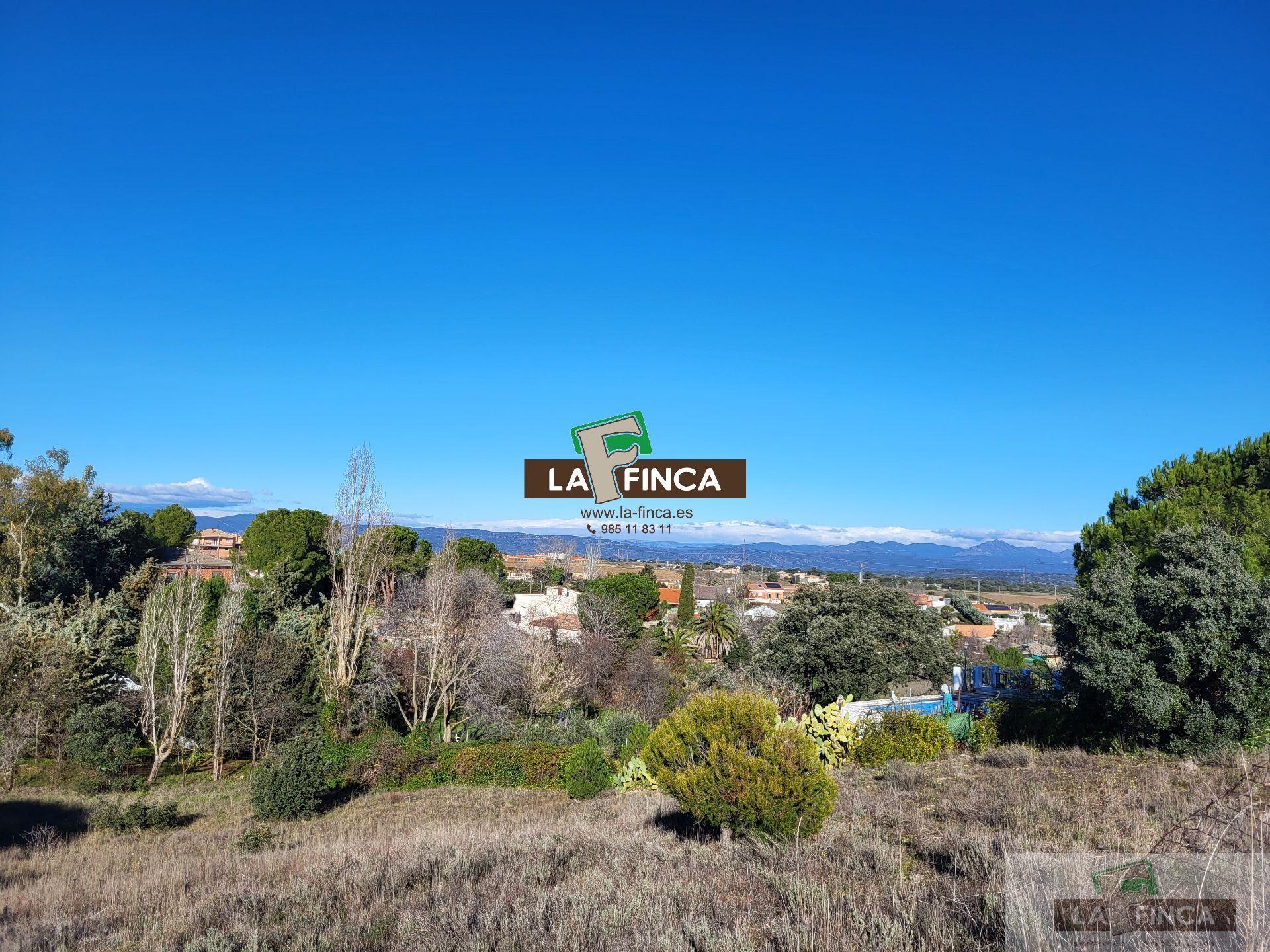 For sale of villa in Toledo
