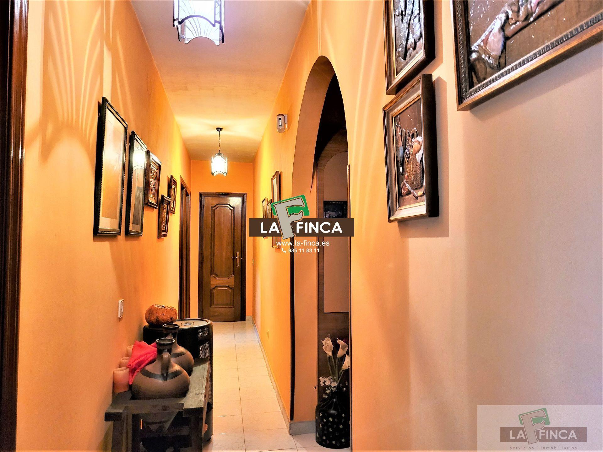 For sale of villa in Toledo