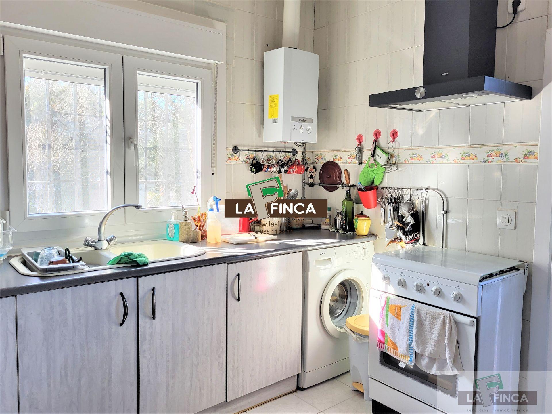 For sale of villa in Toledo