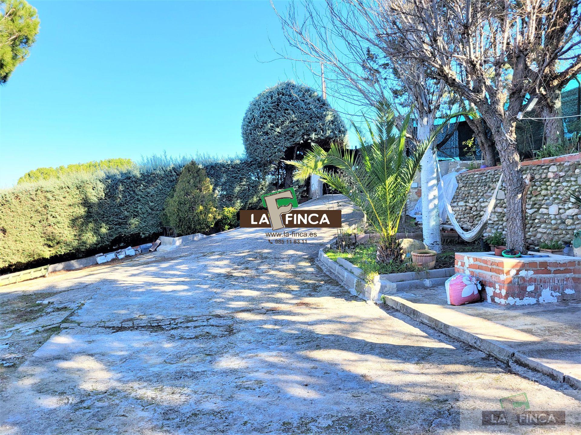 For sale of villa in Toledo