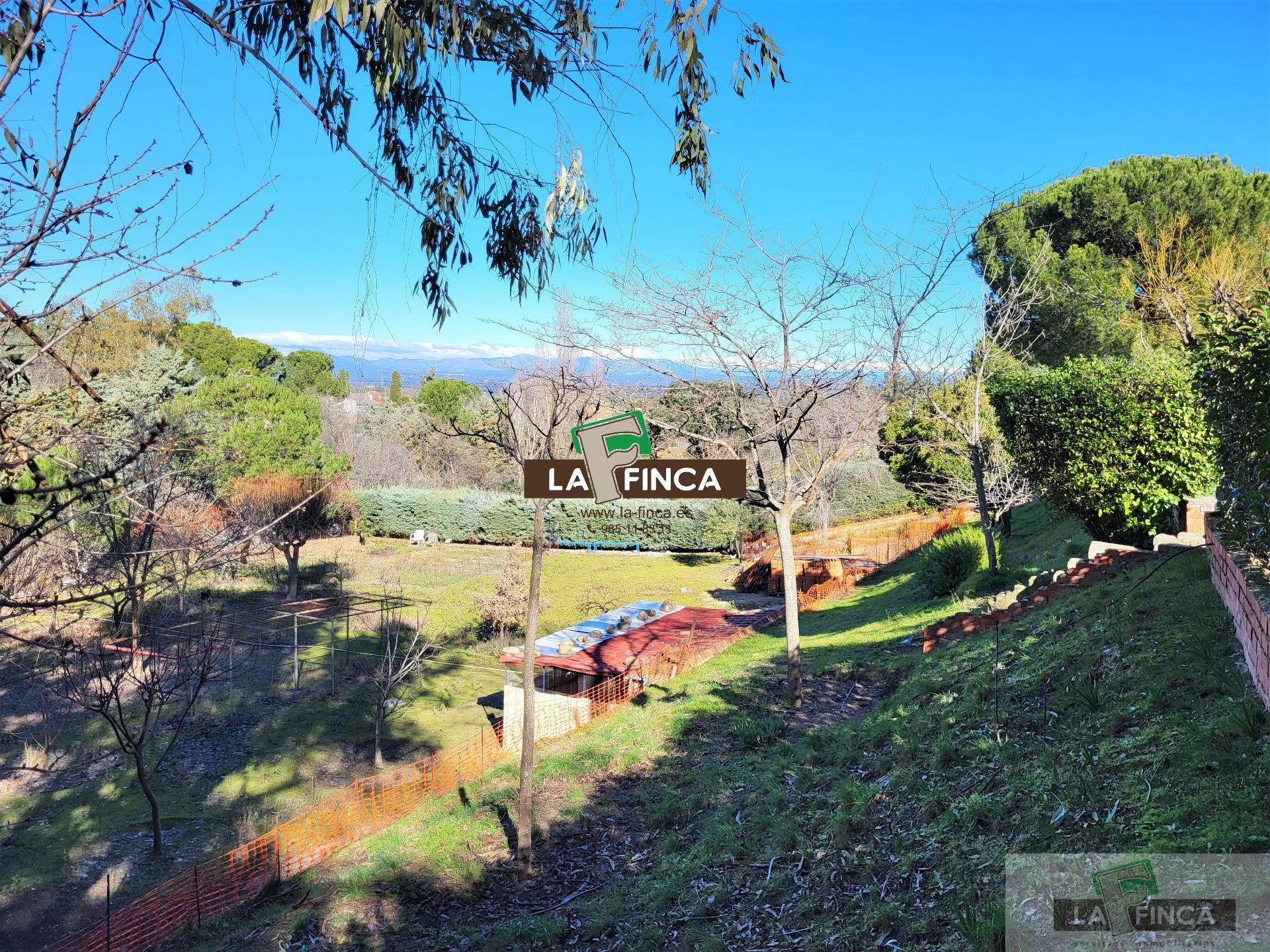 For sale of villa in Toledo