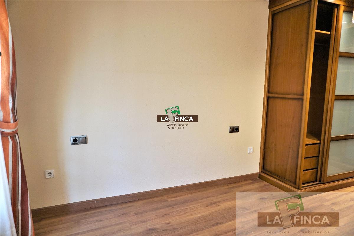 Venta de piso en Oviedo