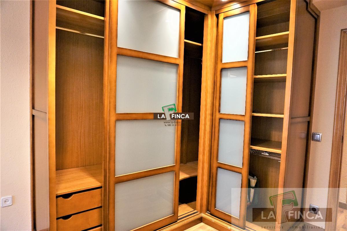 Venta de piso en Oviedo