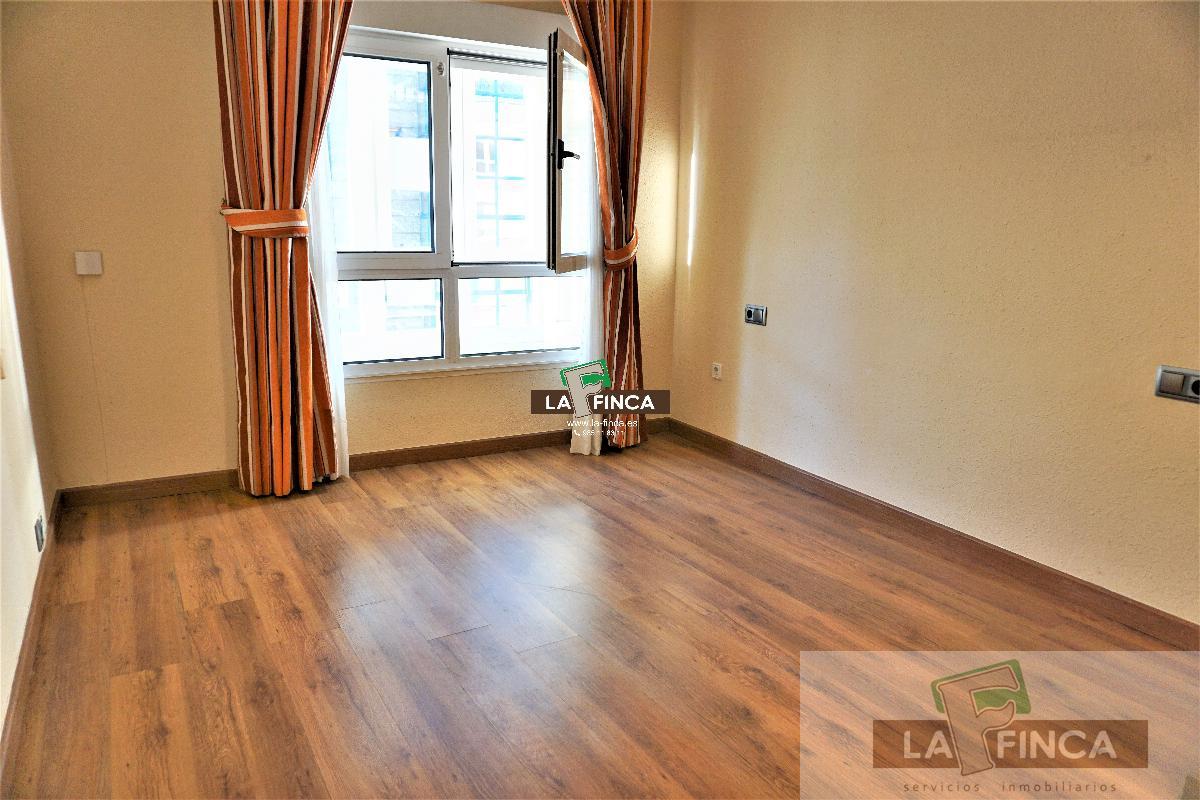 Venta de piso en Oviedo