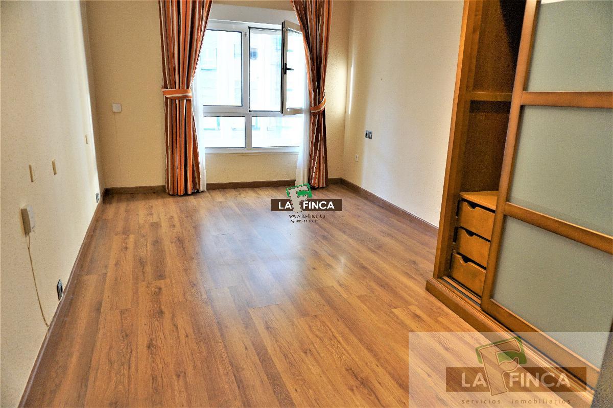 For sale of flat in Oviedo