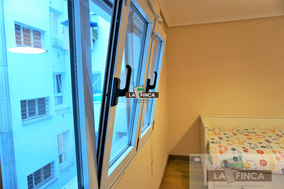 Venta de piso en Oviedo