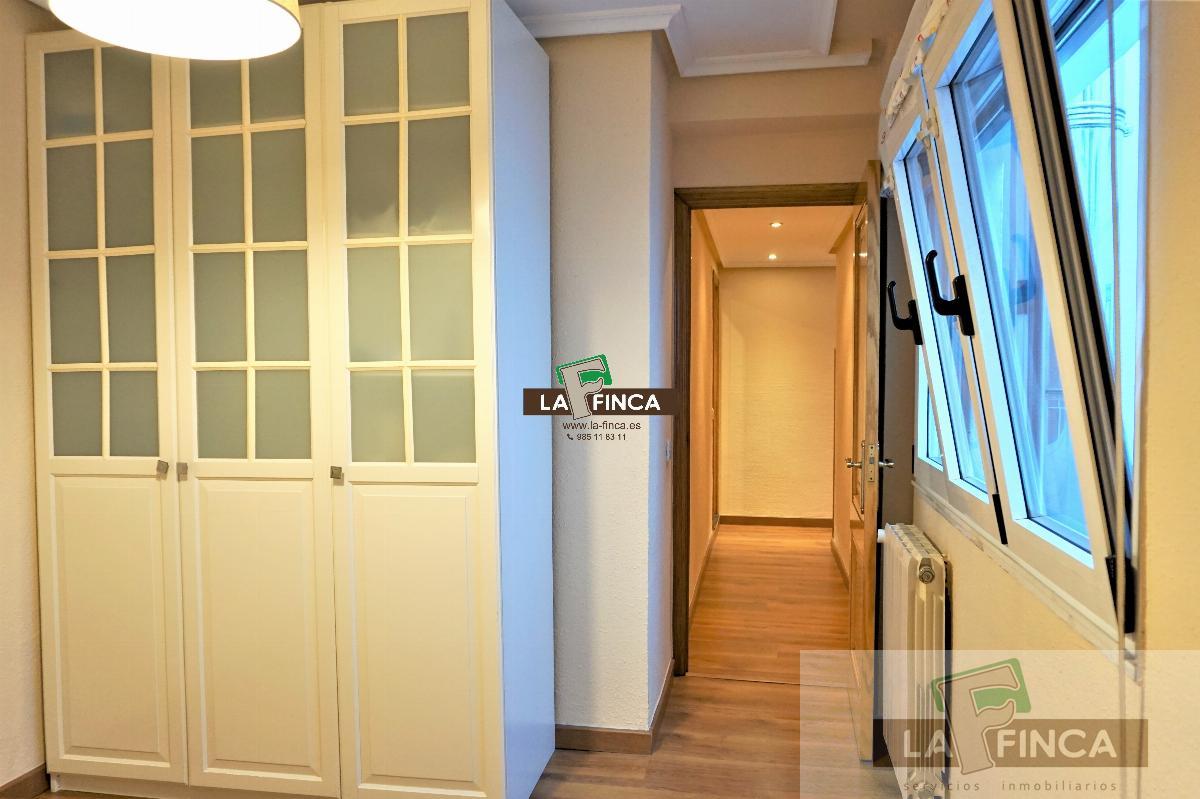 Venta de piso en Oviedo