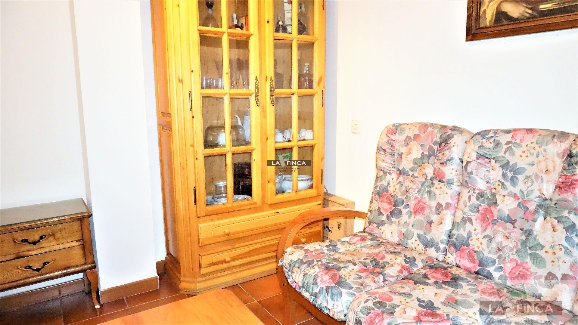 For sale of villa in Cangas del Narcea