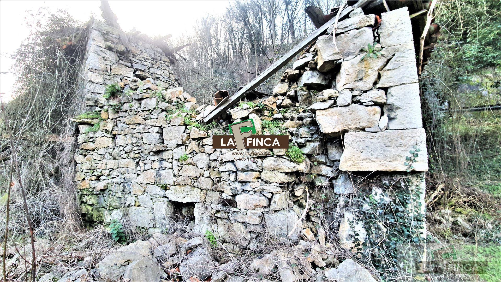 For sale of house in Oviedo