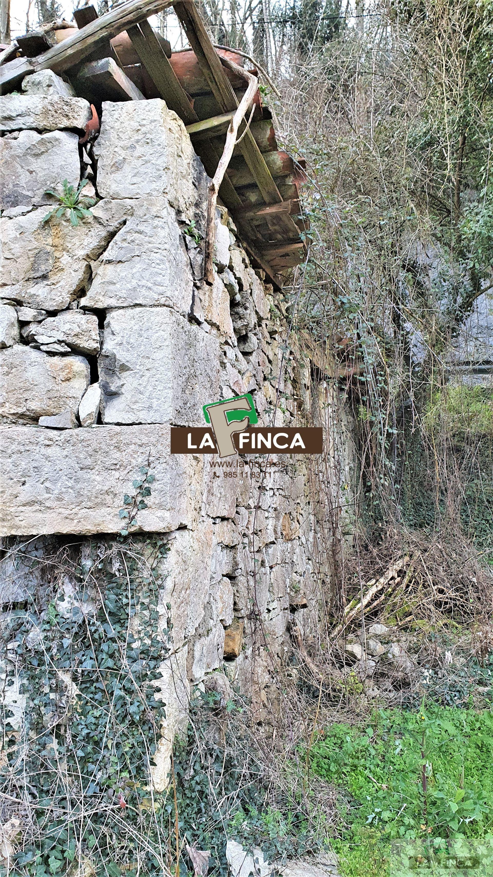 For sale of house in Oviedo