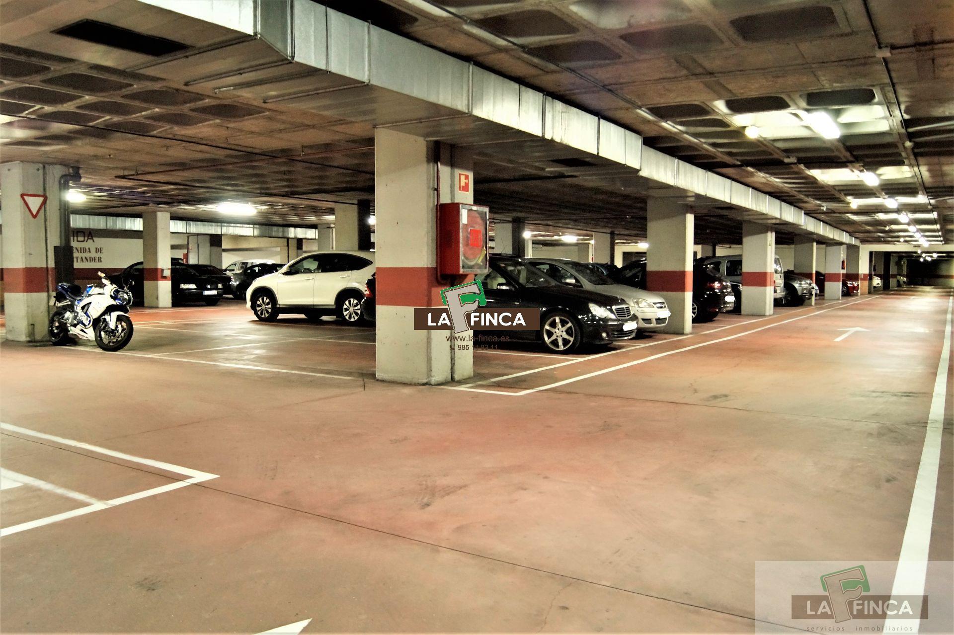 For sale of garage in Oviedo