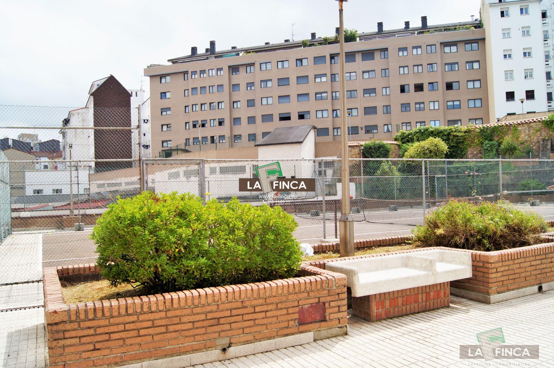 For sale of flat in Oviedo