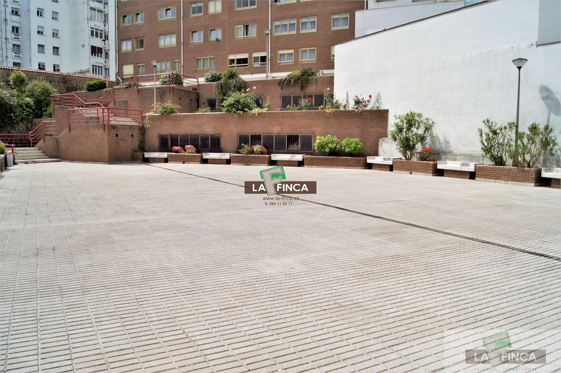 For sale of flat in Oviedo