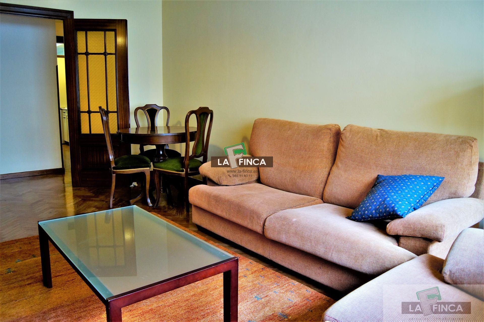 For sale of flat in Oviedo