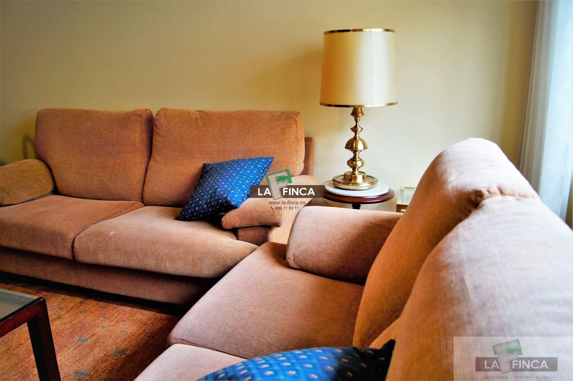For sale of flat in Oviedo