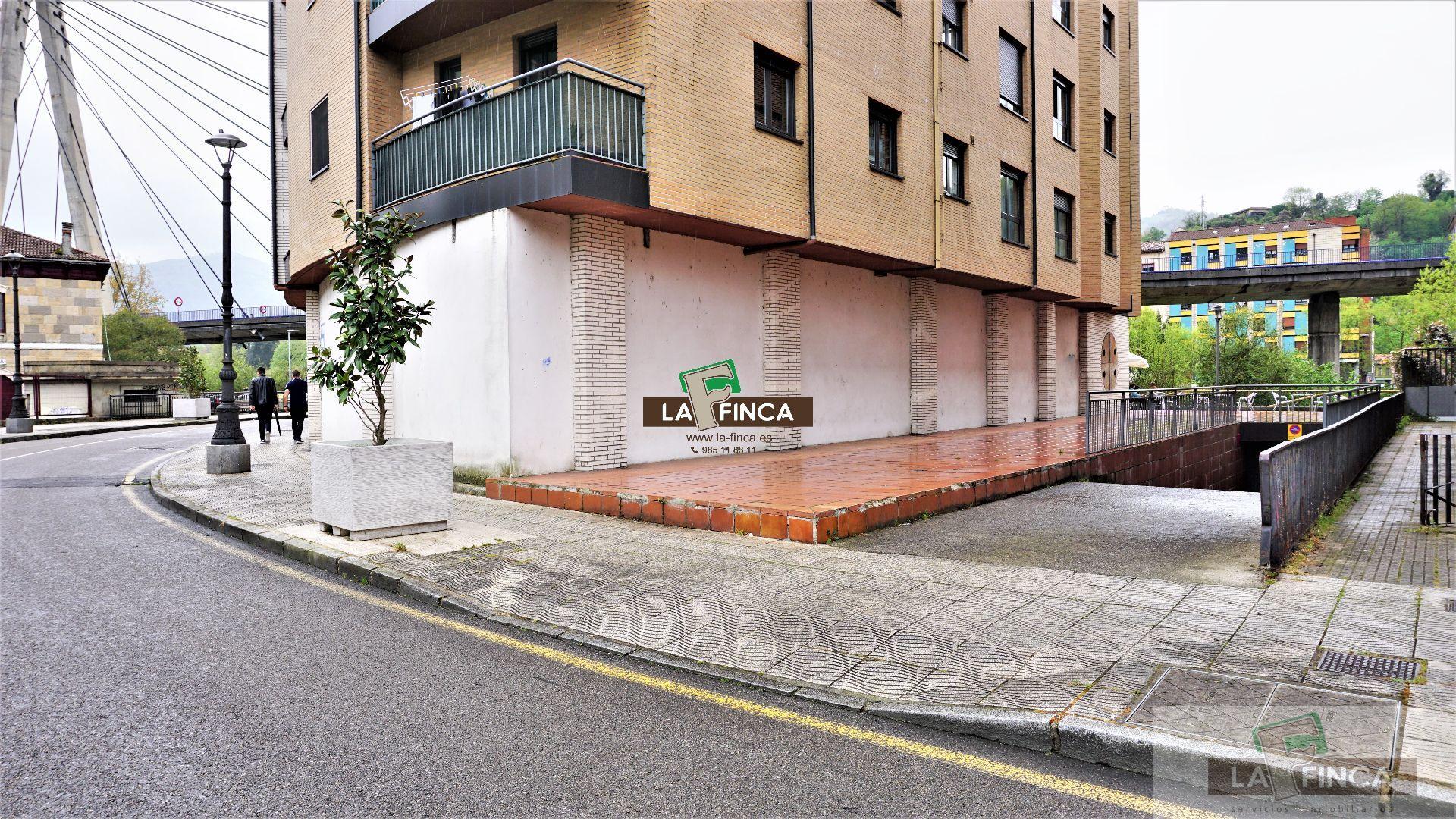 For sale of commercial in Langreo