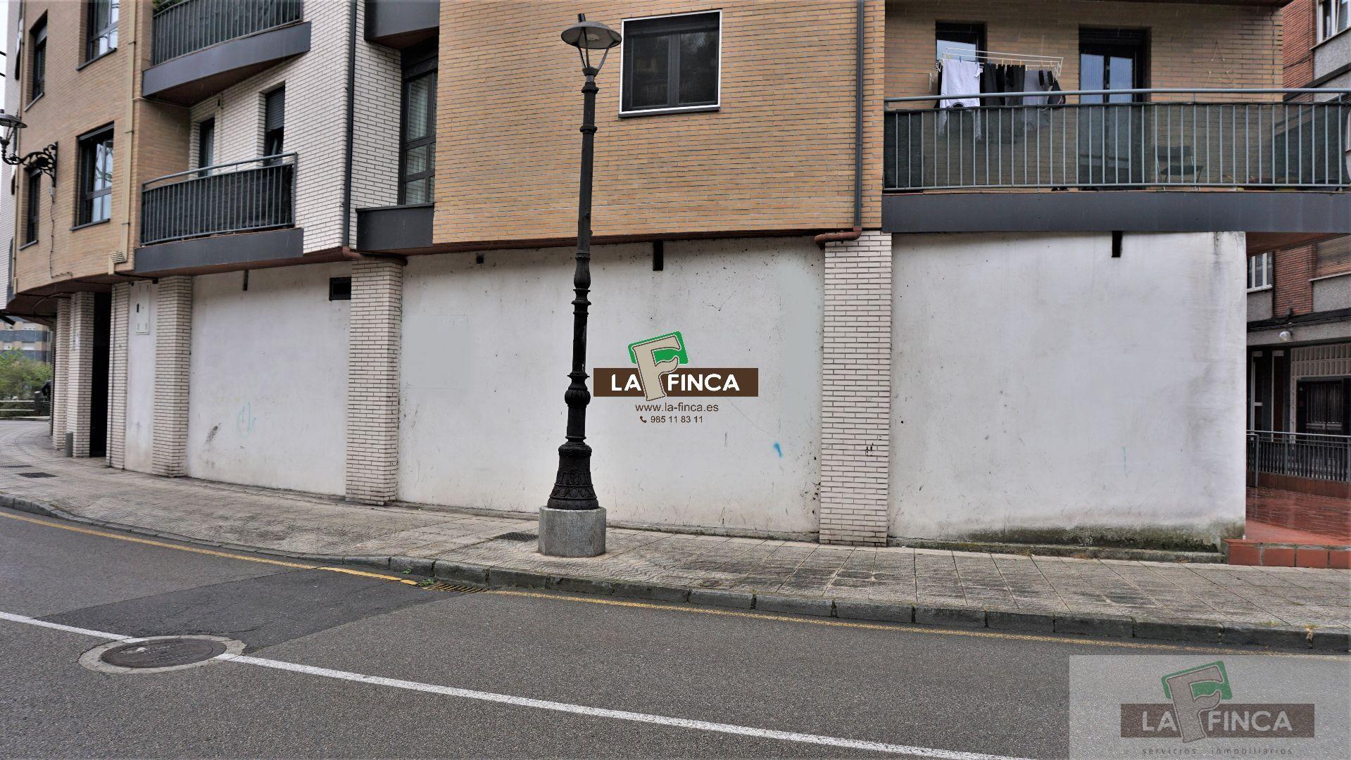 For sale of commercial in Langreo