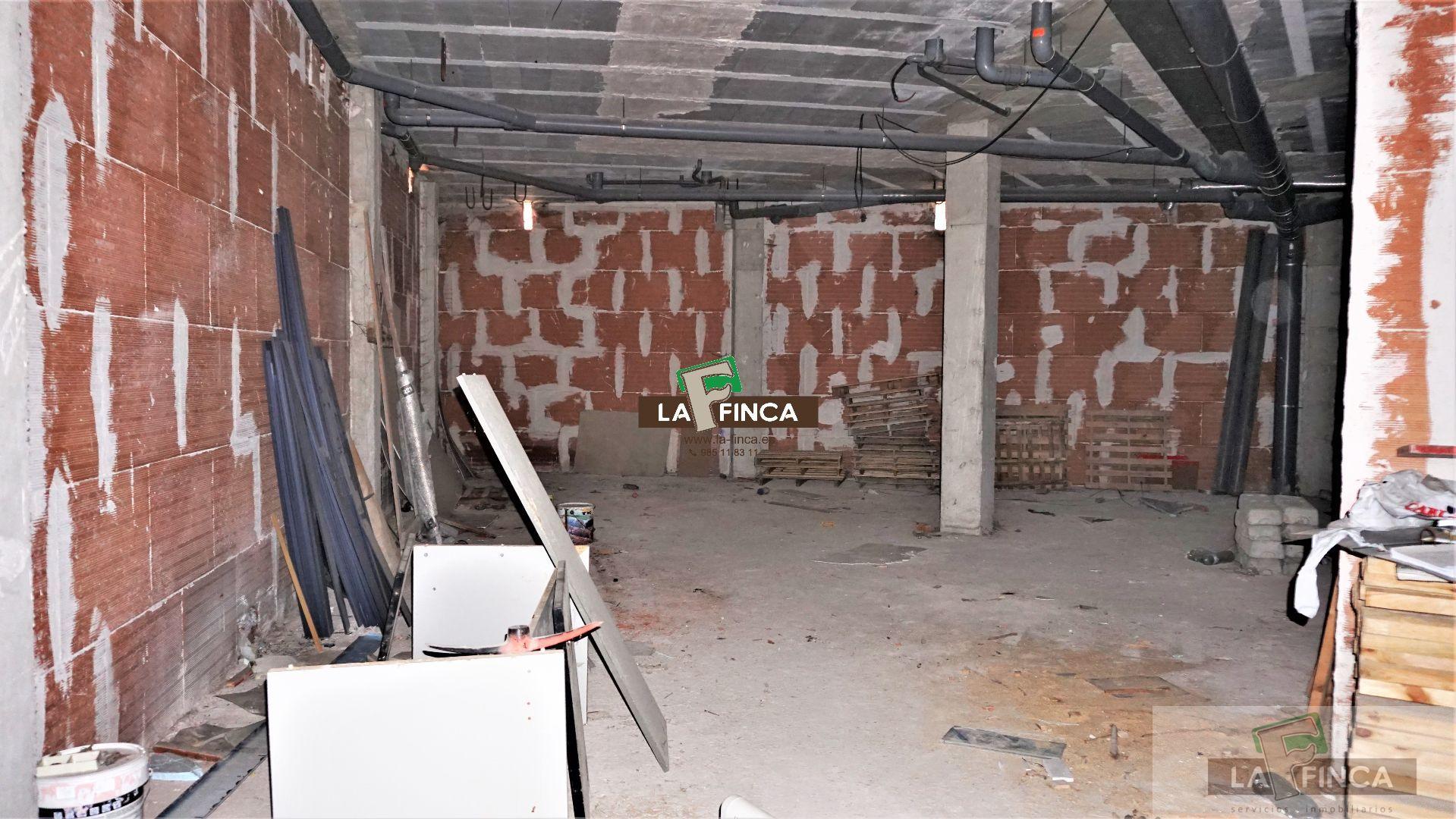 For sale of commercial in Langreo