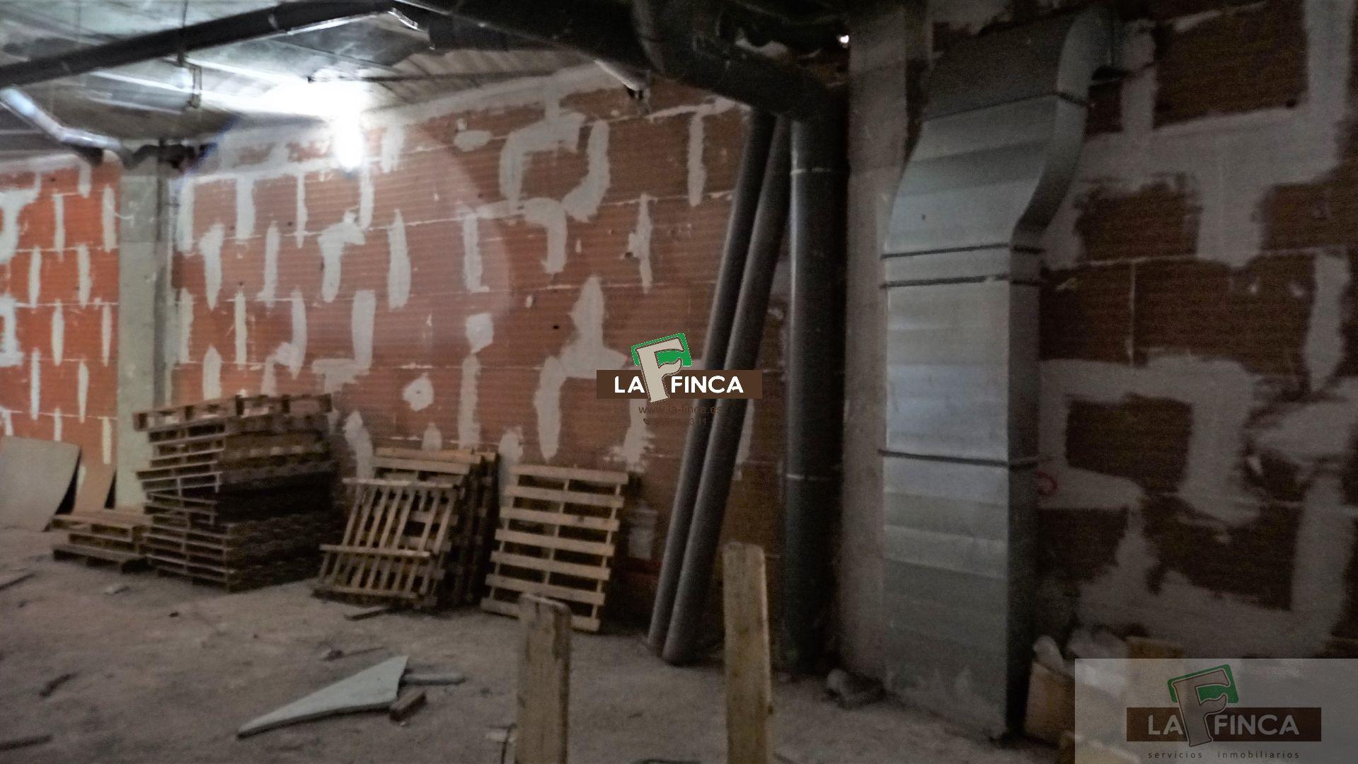 For sale of commercial in Langreo