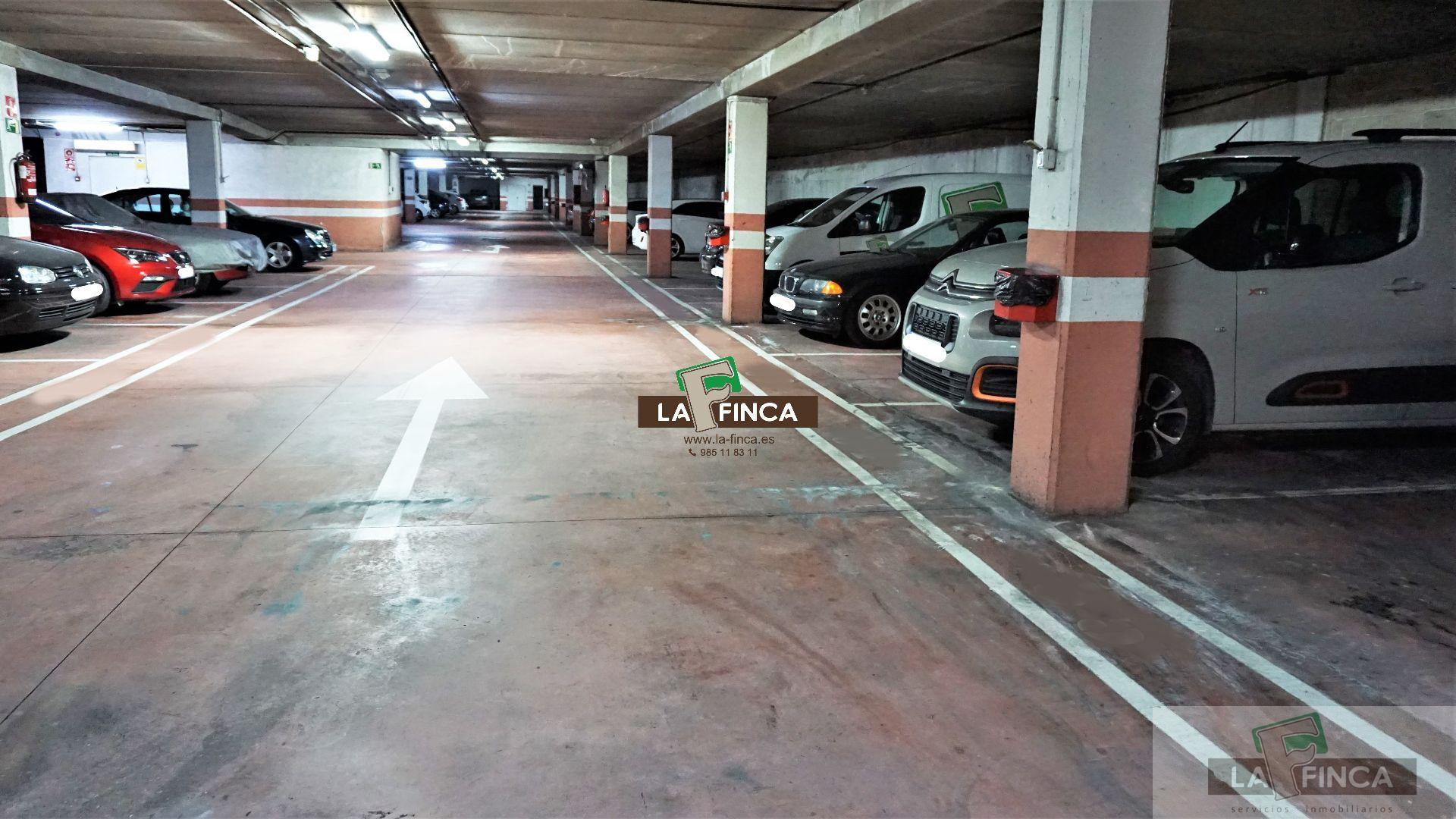 For sale of garage in Oviedo
