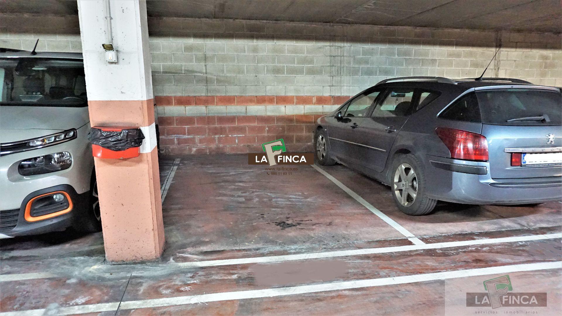 For sale of garage in Oviedo